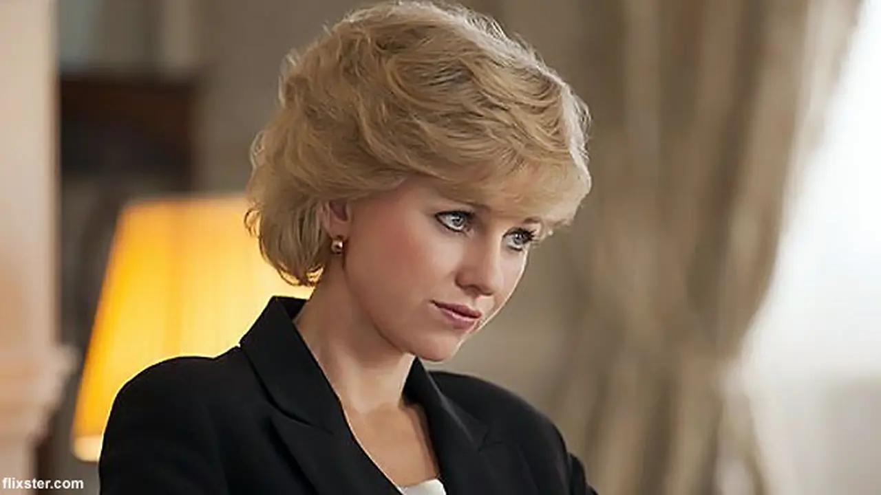 naomi-watts-130528b.jpg