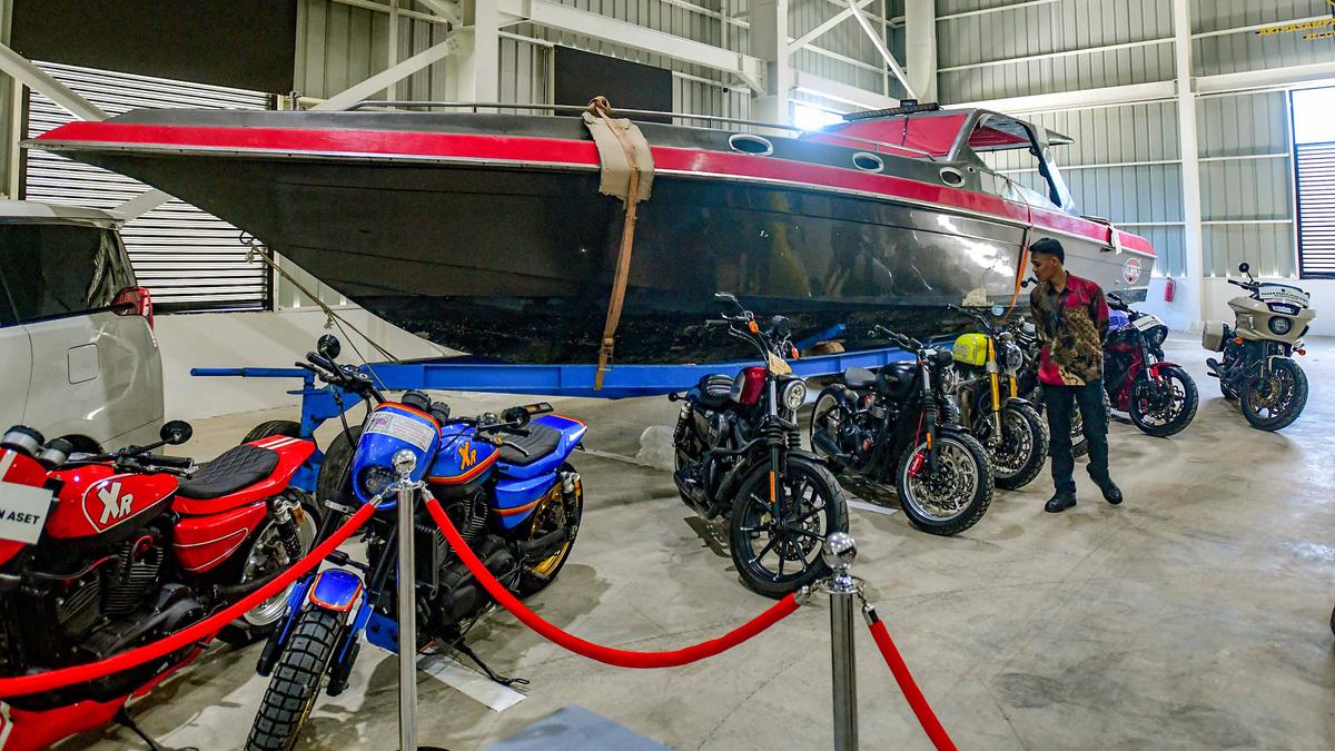 Perahu hingga Tas Mewah Hasil Sitaan Kejagung Dilelang di BPA Fair 2026
