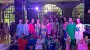 Acungan jempol untuk Nagita Slavina dan team yang pantang menyerah untuk berkiprah di industri fashion tanah air dengan maksimal. /Foto: Adinda Tri Wardhani- Fimela.com.