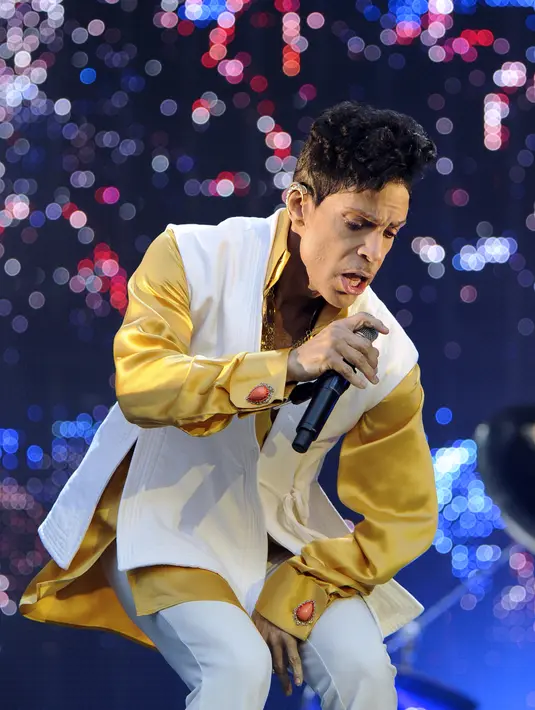 Pangeran ditemukan tewas di kediamannya yang berlokasi di Chanhassen, Minnesota, pada Kamis, 21 April dan polisi masih menyelidiki penyebab kematiannya. (AFP/Bintang.com)