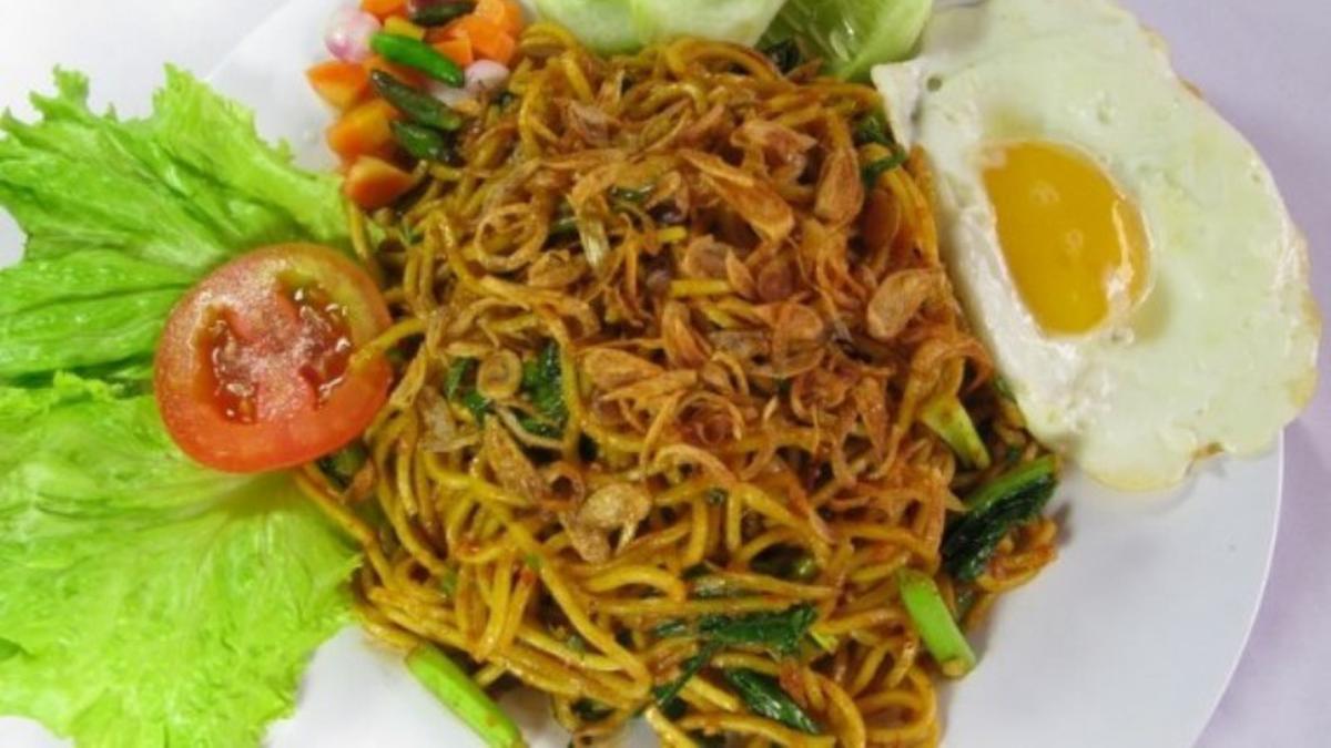 6 Resep Mie Goreng Telur, Menu Favorit Keluarga