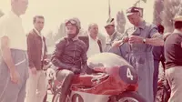 Gary Hocking, pembalap dari benua Afrika yang berhasil jadi juara dunia kelas 500cc 1961. (Istimewa)