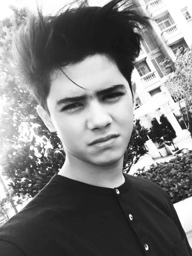 Aliando Syarief.