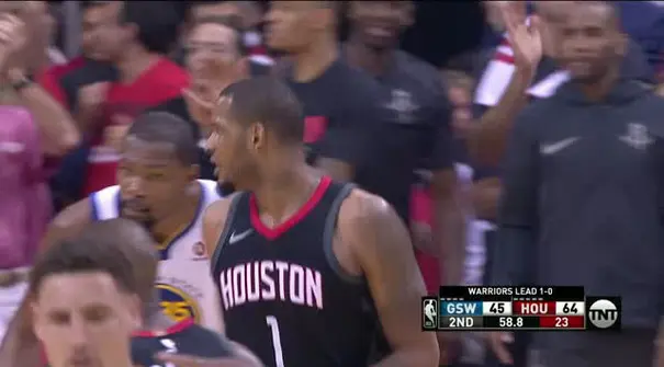 Berita video game recap NBA 2017-2018 antara Houston Rockets melawan Golden State Warriors dengan skor 127-105.
