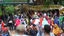Suasana kepadatan pengunjung di dalam Ragunan, Jakarta, Minggu (25/12). Ragunan masih menjadi tempat favorit warga untuk mengisi libur panjang. (Liputan6.com/Helmi Afandi)