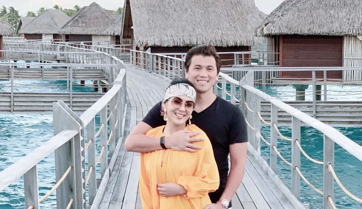 Syahrini dan Reino Barack (Instagram/princessyahrini)