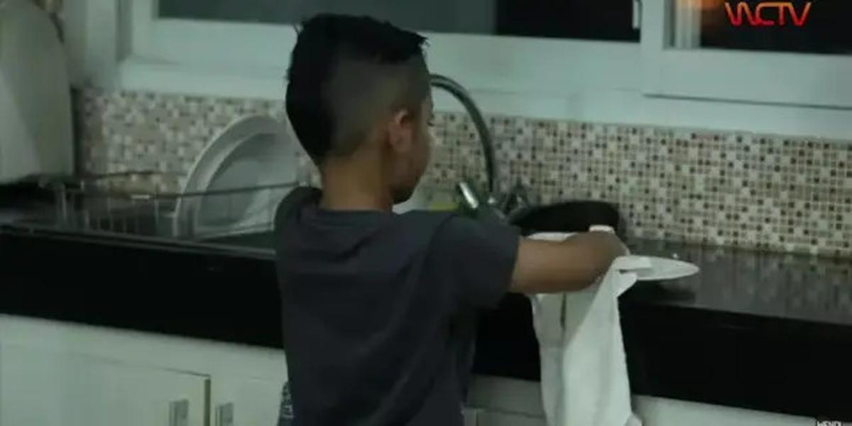 Potret Dapur di Rumah Wendi Cagur yang Modelnya Modern dan Simple