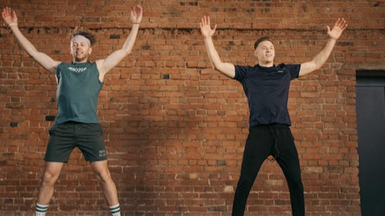 Membakar Lemak Perut dengan Jumping Jacks, Apakah Bisa?