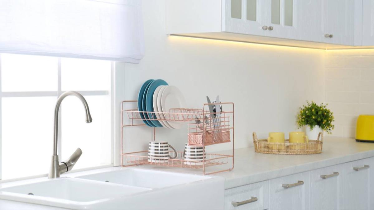 Mau Dapur Lebih Rapi Selama Ramadan? Pilihan Rak Piring Terbaik Ini Bisa Jadi Andalan