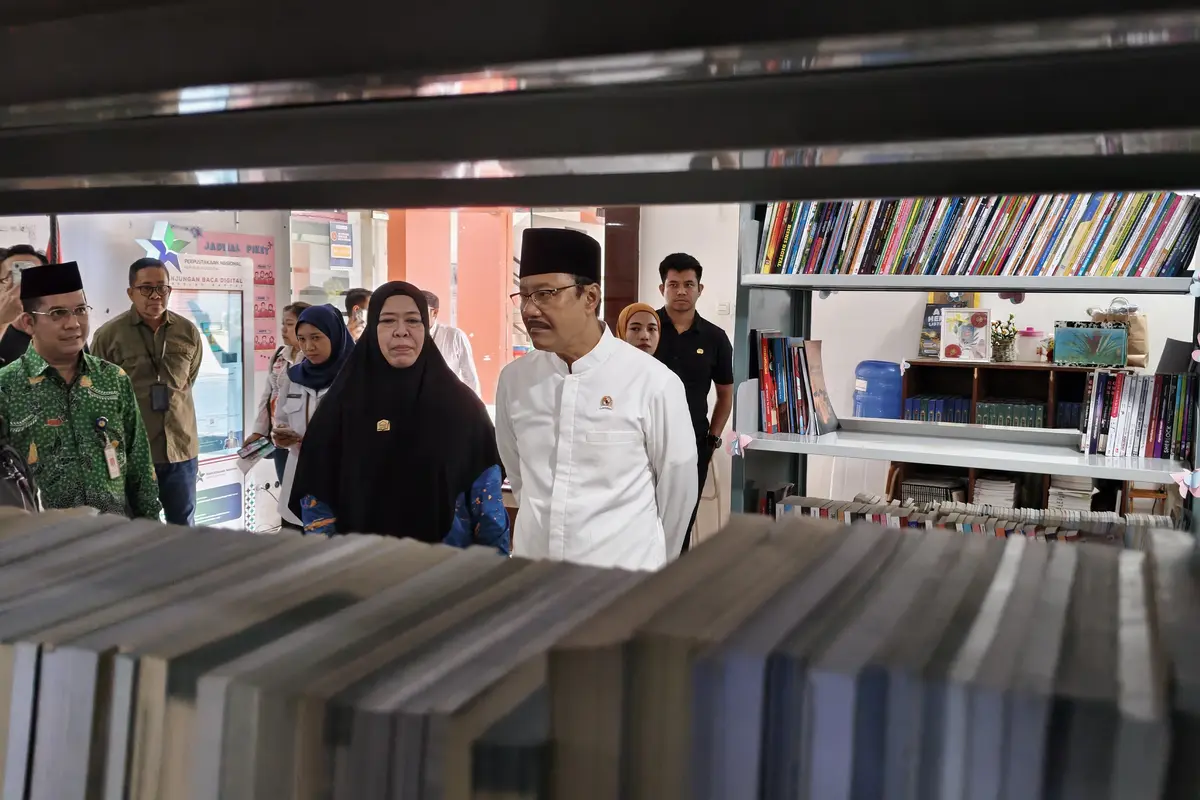 Mensos Pastikan Kini Tak Ada Lagi Siswa dan Guru Mundur dari Sekolah Rakyat