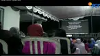 Halaman rumah Sardjo Wongsoredjo, ayah Jenderal Ahmad Yani dipenuhi oleh keluarga besar juga masyarakat yang ingin nonton film G30S/PKI.