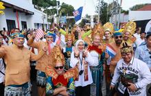 Puluhan Wisatawan Asing Ramaikan Banyuwangi Ethno Carnival 2026, Terpukau Budaya dan Sejarah Perang Bayu