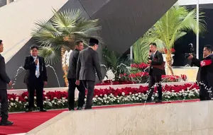 Jokowi Hadiri Sidang Tahunan MPR, Tampil Berpeci Hitam
