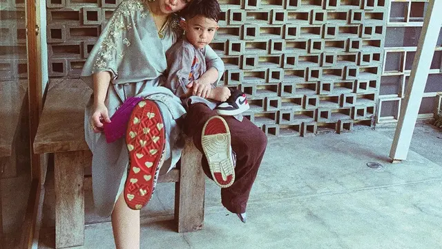 5 Momen Kedekatan Vanesha Prescilla Dengan Keponakannya. (Instagram @vaneshaass)