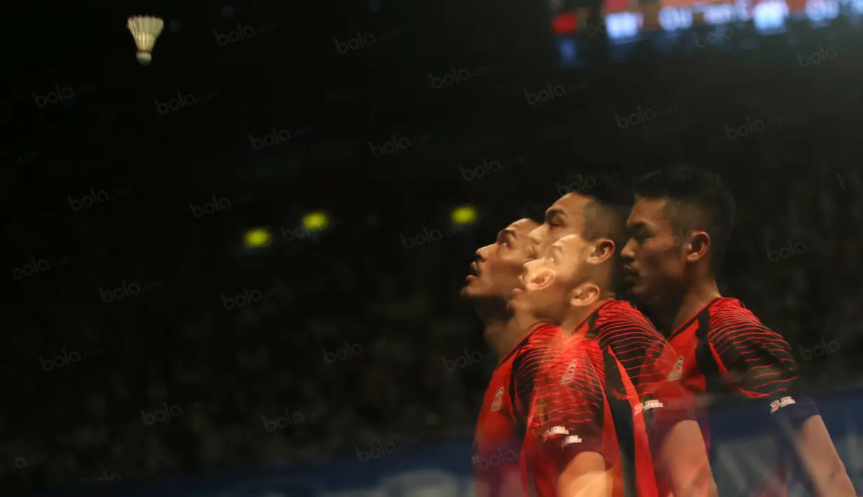 Lin Dan  yang saat ini berada pada peringkat ke-3 Dunia kalah dari pemain muda Indonesia, Jonatan Christie 21-12,21-12 pada laga Indonesia Open 2016 di Istrora Senayan, Jakarta, Kamis (2/6/2016). (Bola.com/Nicklas Hanoatubun)