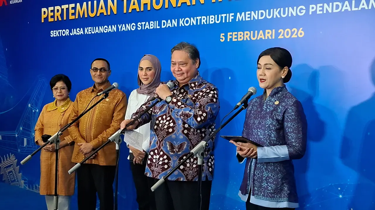 Menteri Koordinator Bidang Perekonomian, Airlangga Hartarto dalam Pertemuan Tahunan Industri Jasa Keuangan (PTIJK) 2026, di Jakarta, Kamis (5/2/2026). (Liputan6.com/Arief)