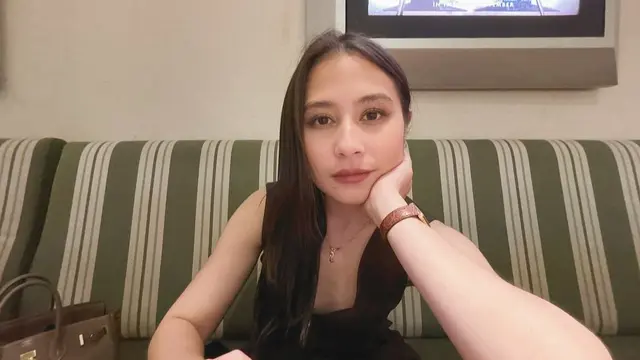 Mix and Match ala Prilly Latuconsina (Instagram/@prillylatuconsina96)