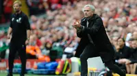 Blunder Berbuah Kekalahan MU, Mourinho Tolak Salahkan Blind