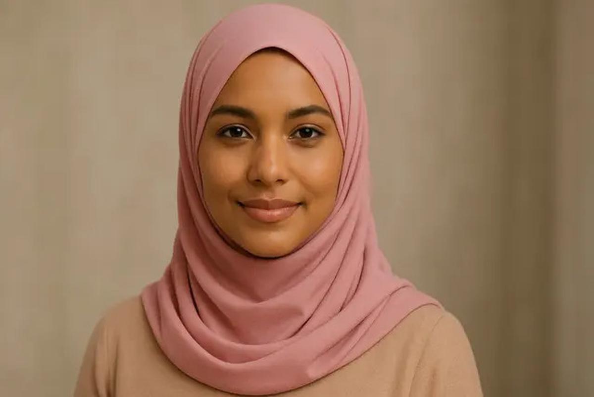 9 Rekomendasi Warna Hijab untuk Lebaran Haji 2025 bagi Kulit Sawo Matang, Wajah Tampak Cerah Natural