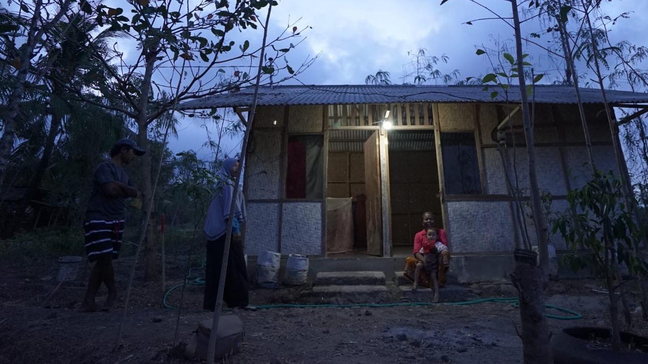 Setahun Berdampak: Listrik Desa Hadirkan Terang dan Kesetaraan Energi untuk Warga Pelosok