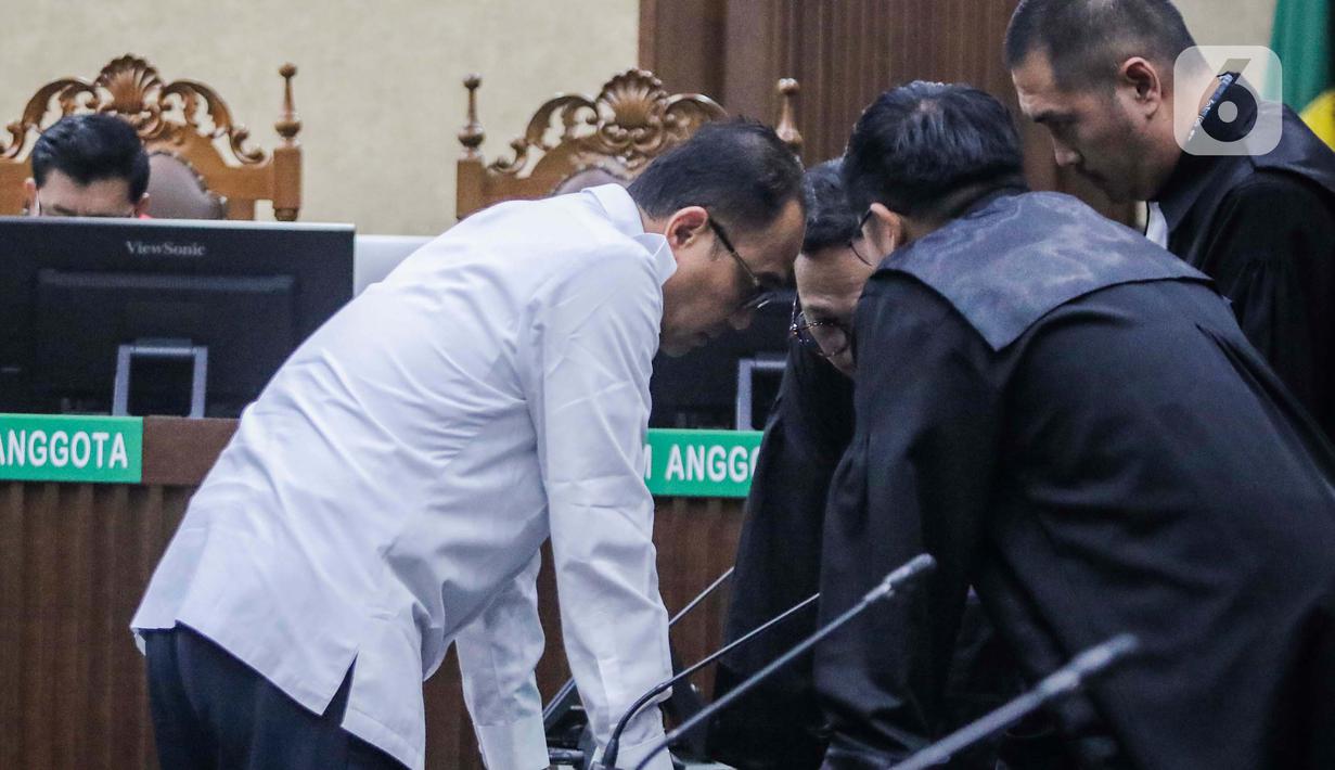 Majelis Hakim Pengadilan Tindak Pidana Korupsi (Tipikor) Jakarta menyatakan, Rafael terbukti bersalah sebagaimana dakwaan Jaksa Komisi Pemberantasan Korupsi (KPK). (Liputan6.com/Angga Yuniar)