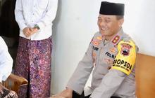 Momen Kapolda Jateng Temui & Tepuk Pundak Bhabinkamtibmas sampai Grogi, Langsung Beri Perintah Ini ke Atasan