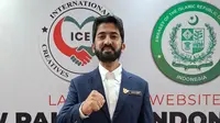 Selebgram Atta Ul Karim ajak sejumlah selebgram Pakistan lihat keindahan Indonesia. Ia berencana membawa sinetron Pakistan kepada masyarakat Indonesia. (Foto: Wayan Diananto)