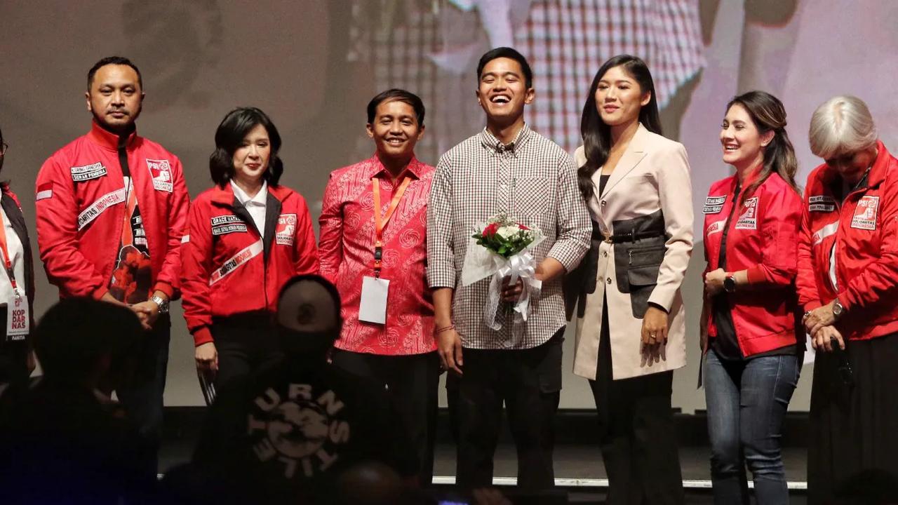 Kaesang Pangarep resmi dilantik menjadi Ketua Umum PSI menggantikan Giring Ganesha.<br>