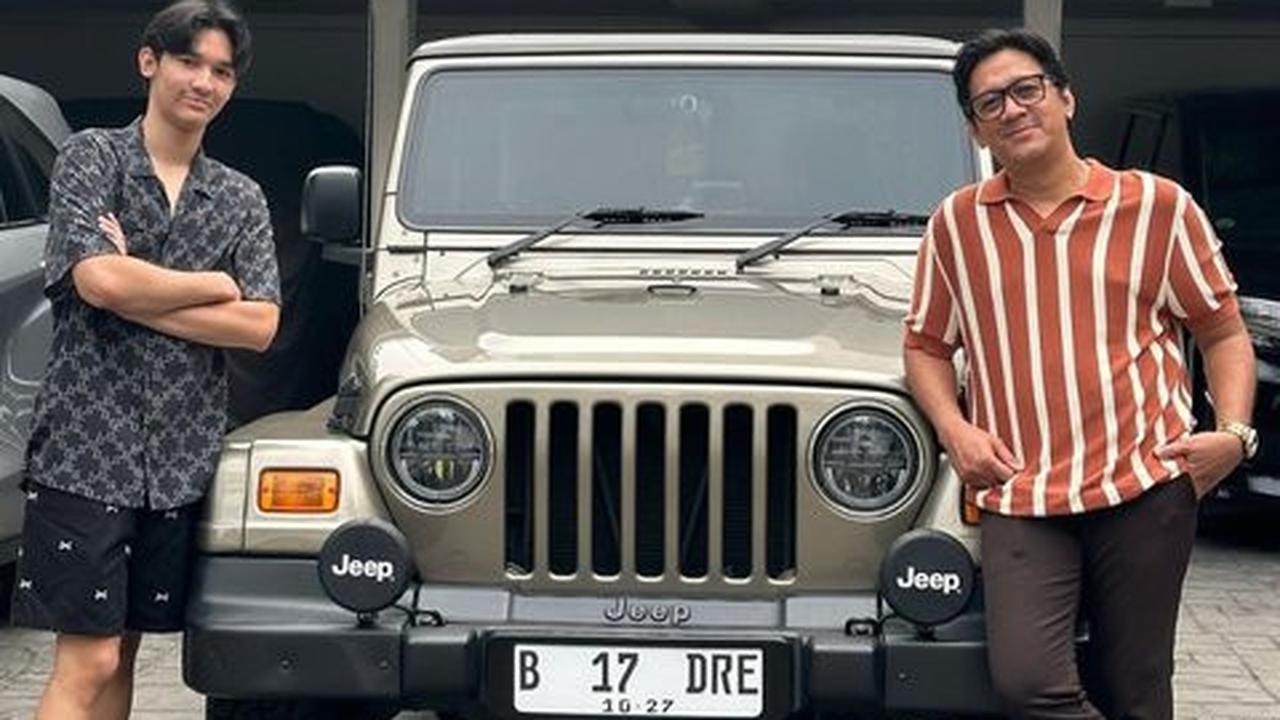 Nostalgia Otomotif! Deretan Artis yang Mengoleksi Mobil Klasik Keren