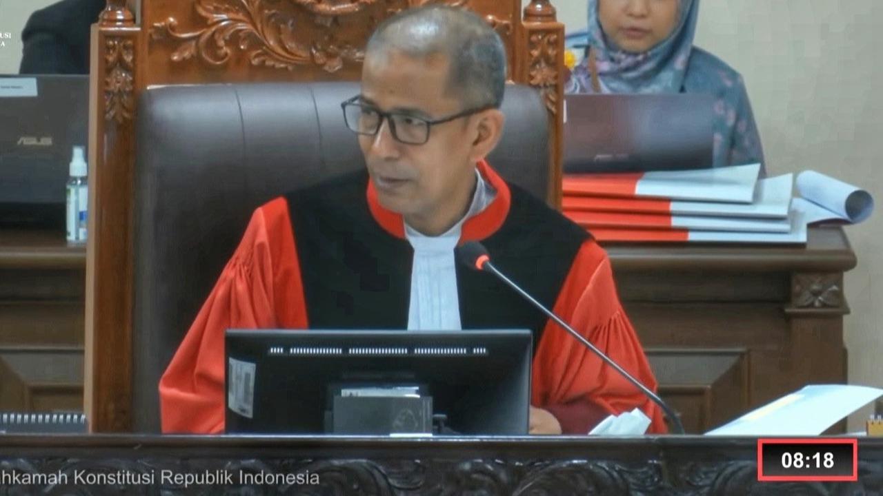 Saldi Isra: Jangan Mudah Percaya dengan Iming-Iming Bisa Pengaruhi Putusan MK