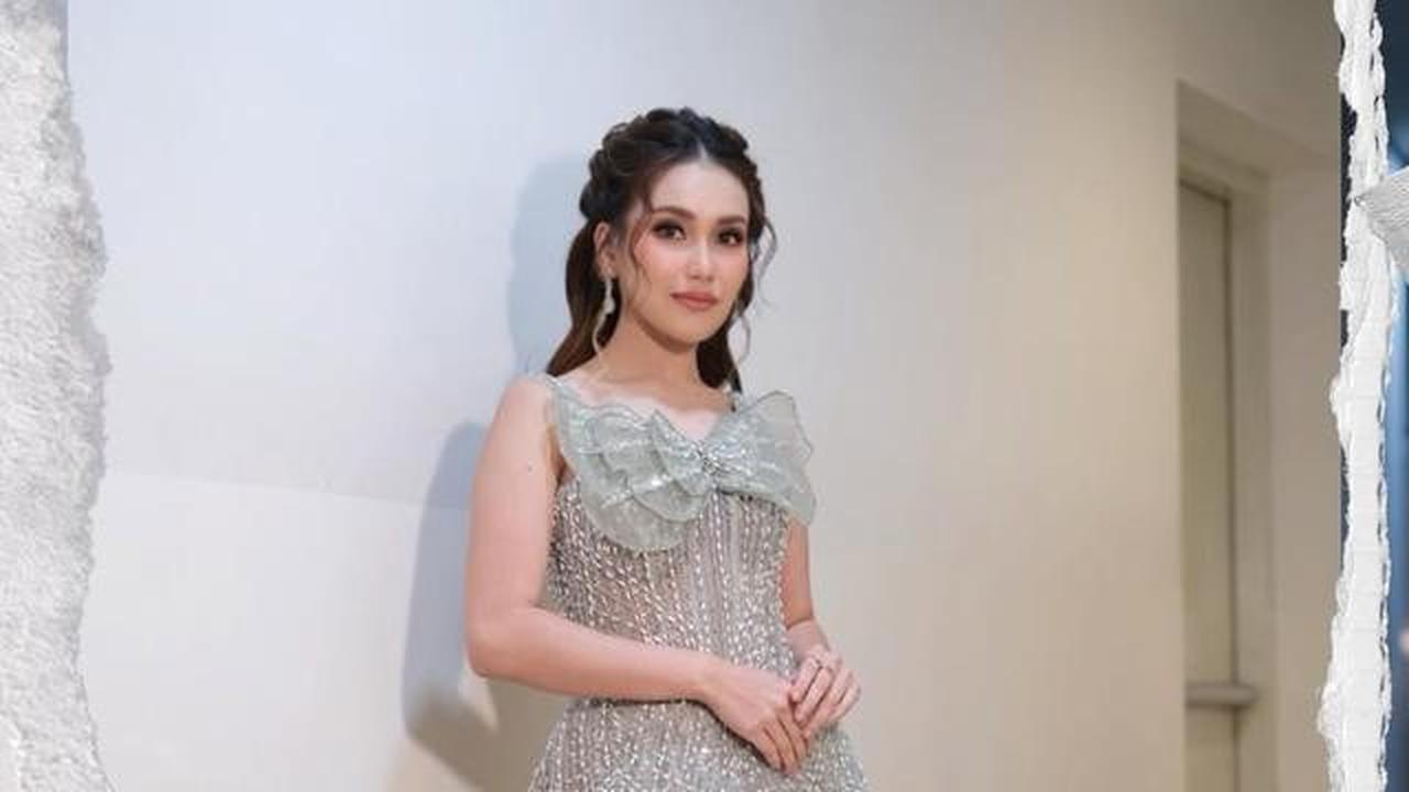 7 Gaya Artis Indonesia Usia 30+ Masuk Daftar Wanita Tercantik 2025, Pesona Awet Muda