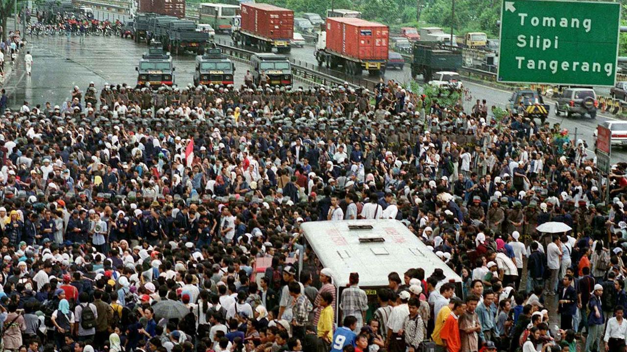 ‘Jakarta Terbakar’ di 13 Mei 1998