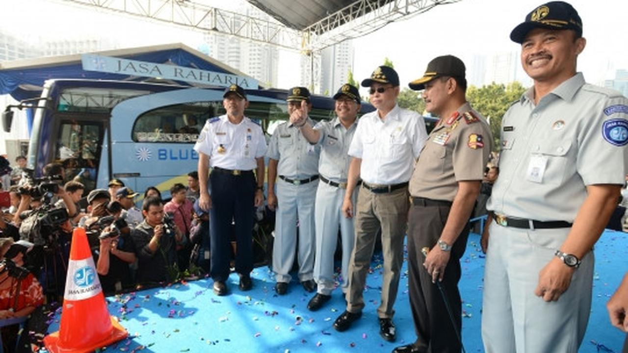 Menhub dan Kapolri lepas 30 ribu pemudik gratis di Senayan