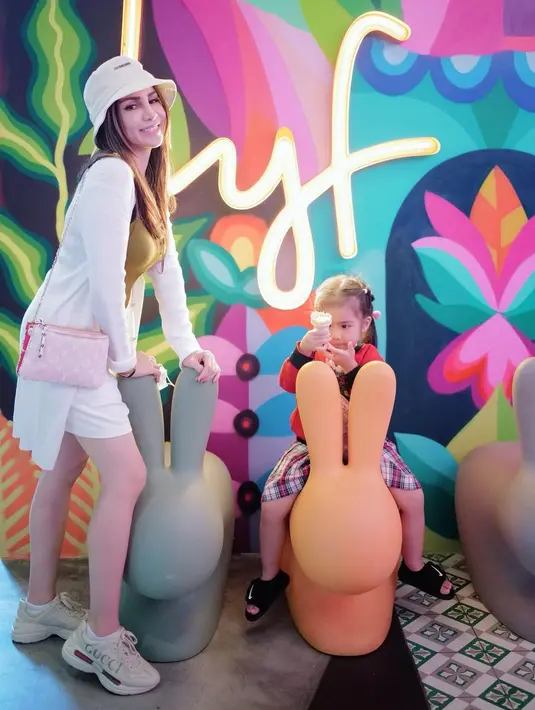 Momo Geisha (Instagram/therealmomogeisha)