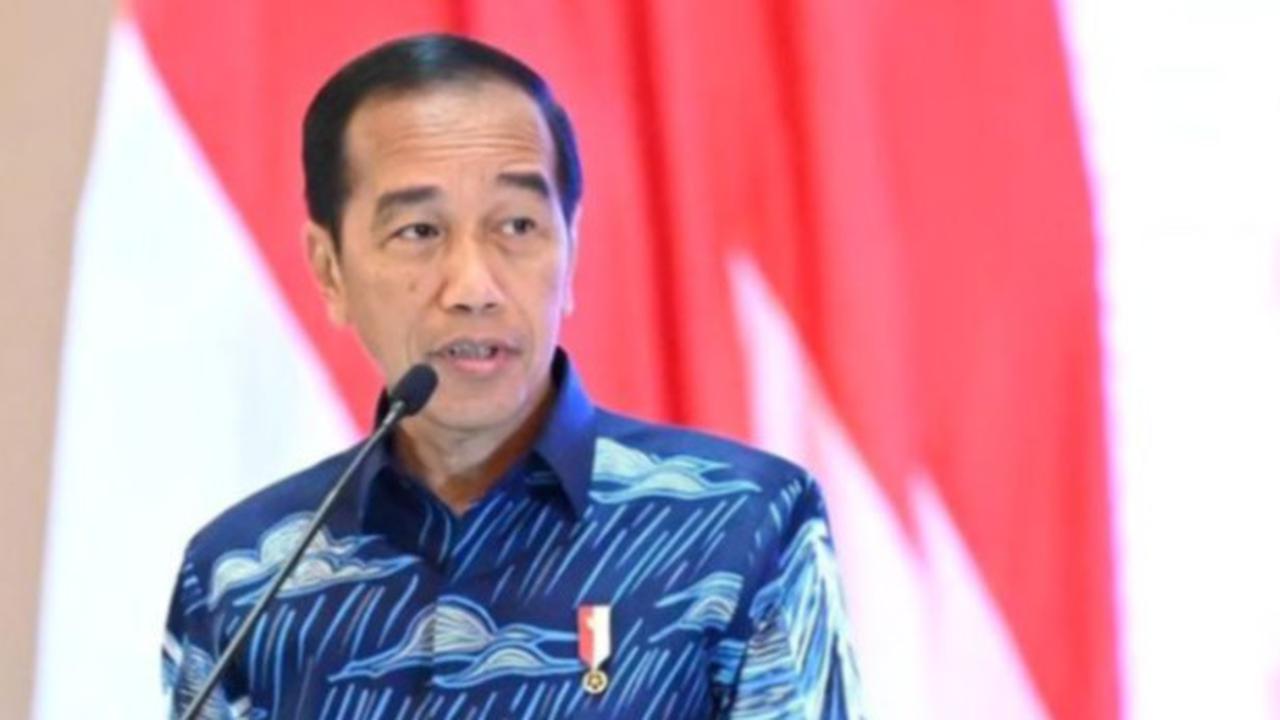Ali menegaskan, sejauh ini tidak ada kondisi yang menjadi alasan kuat untuk memberhentikan Presiden sebagaimana yang disyaratkan dalam Undang-Undang Dasar.&nbsp;<br>