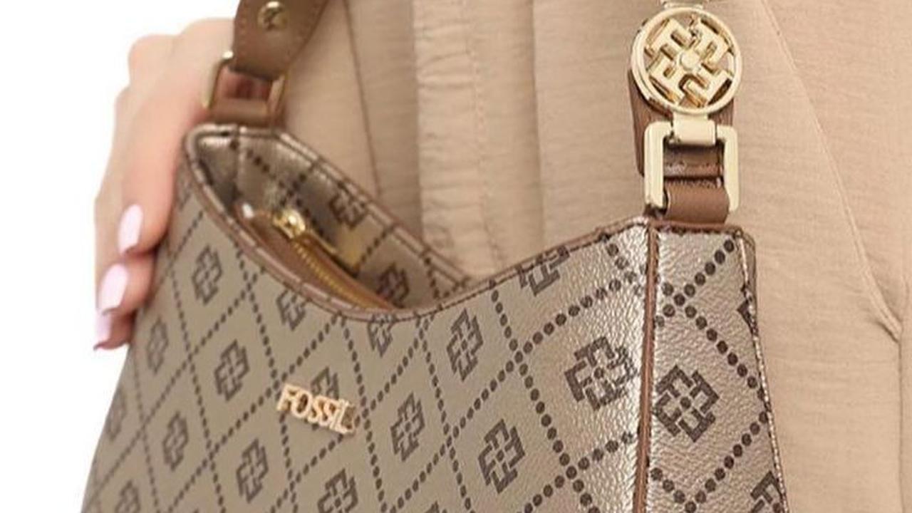 2. Fossil, Merek Tas dengan Pilihan Model dan Desain yang Variatif