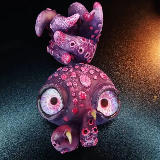 Patung Boneka Alien