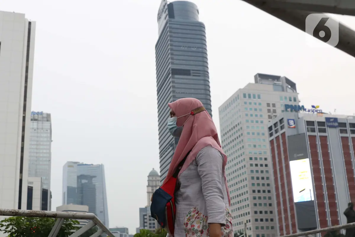 FOTO: Indonesia Dipastikan Alami Resesi