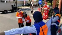 KAI DAOP 8 Surabaya Ajak Warga Disiplin Patuhi Rambu Lalu Lintas