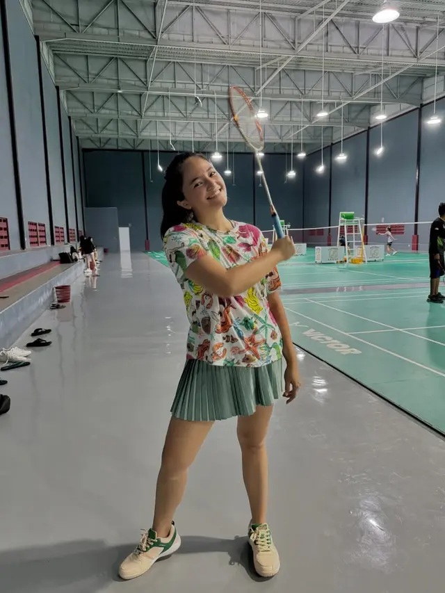 8 Outfit Olahraga ala Marshanda, Tampil Simpel Namun Stylish
