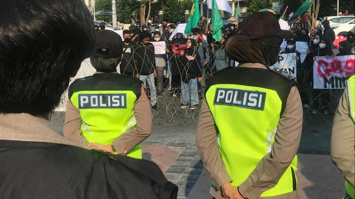 3.598 Personel Gabungan Diterjunkan Amankan Demonstrasi di Gedung DPR ...