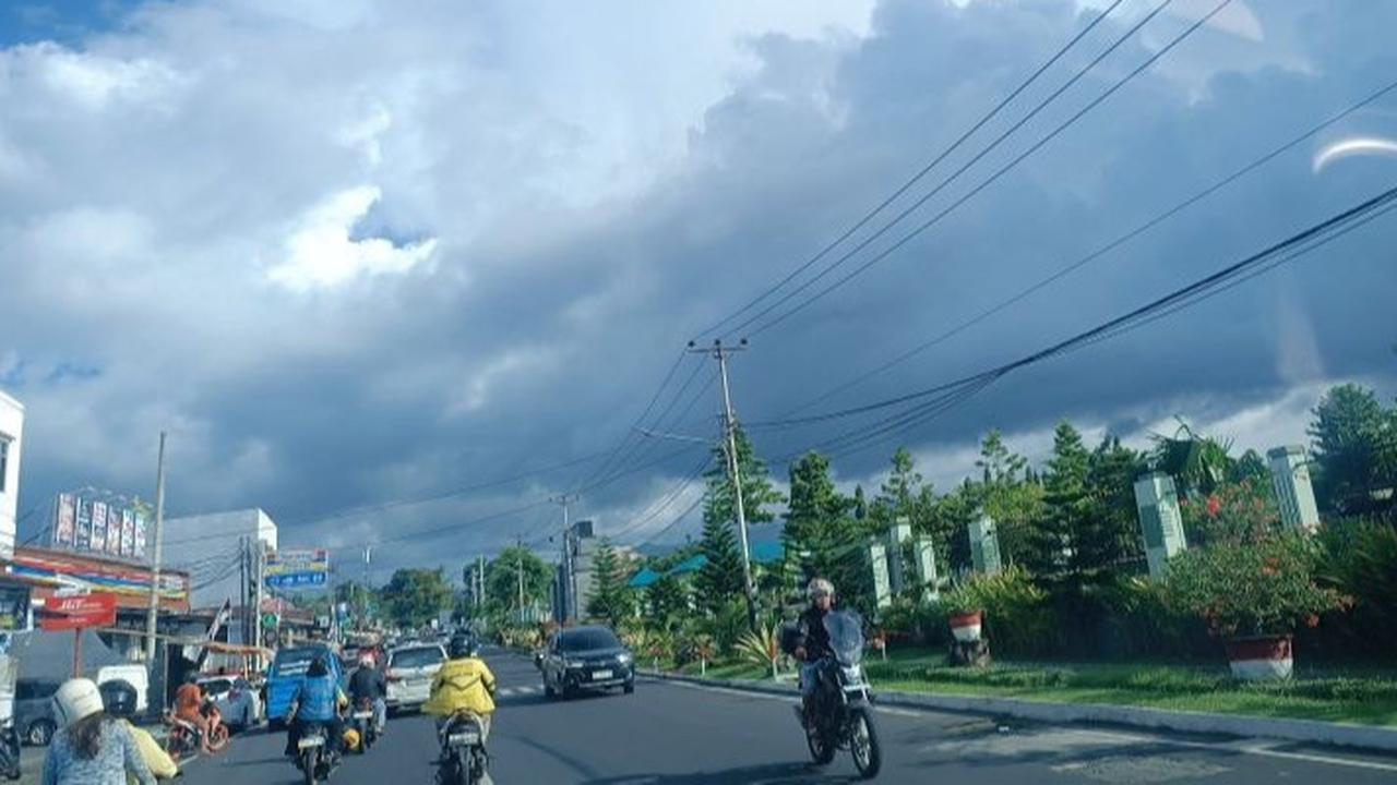 Empat Orang Tewas Akibat Cuaca Buruk Landa Bali, Kerugian Capai Rp1,9 Miliar