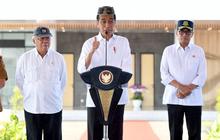 Jokowi Minta Pembangunan Jalan dan Jembatan Terdampak Banjir Sumbar Segera Diselesaikan
