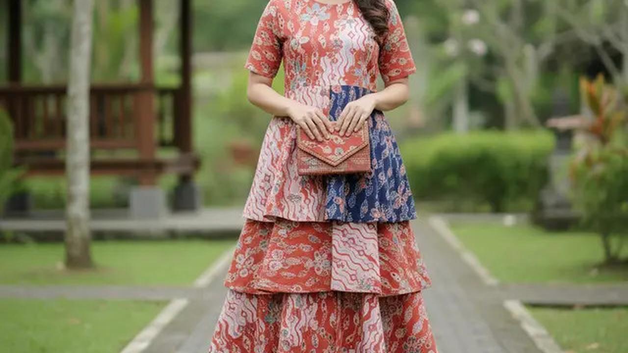 7 Model Batik Sasirangan Wanita 2025, Motif Tradisional dengan Sentuhan Modern