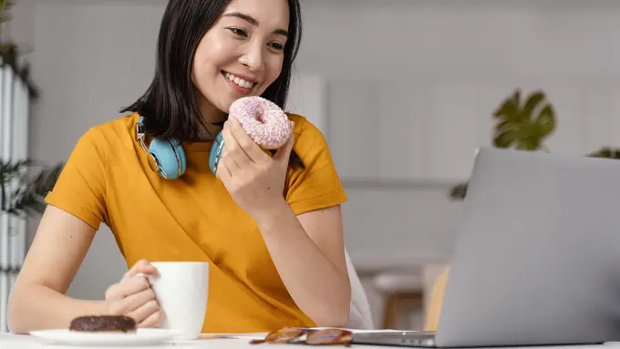 5 Zodiak yang Paling Suka Makanan Manis - 2