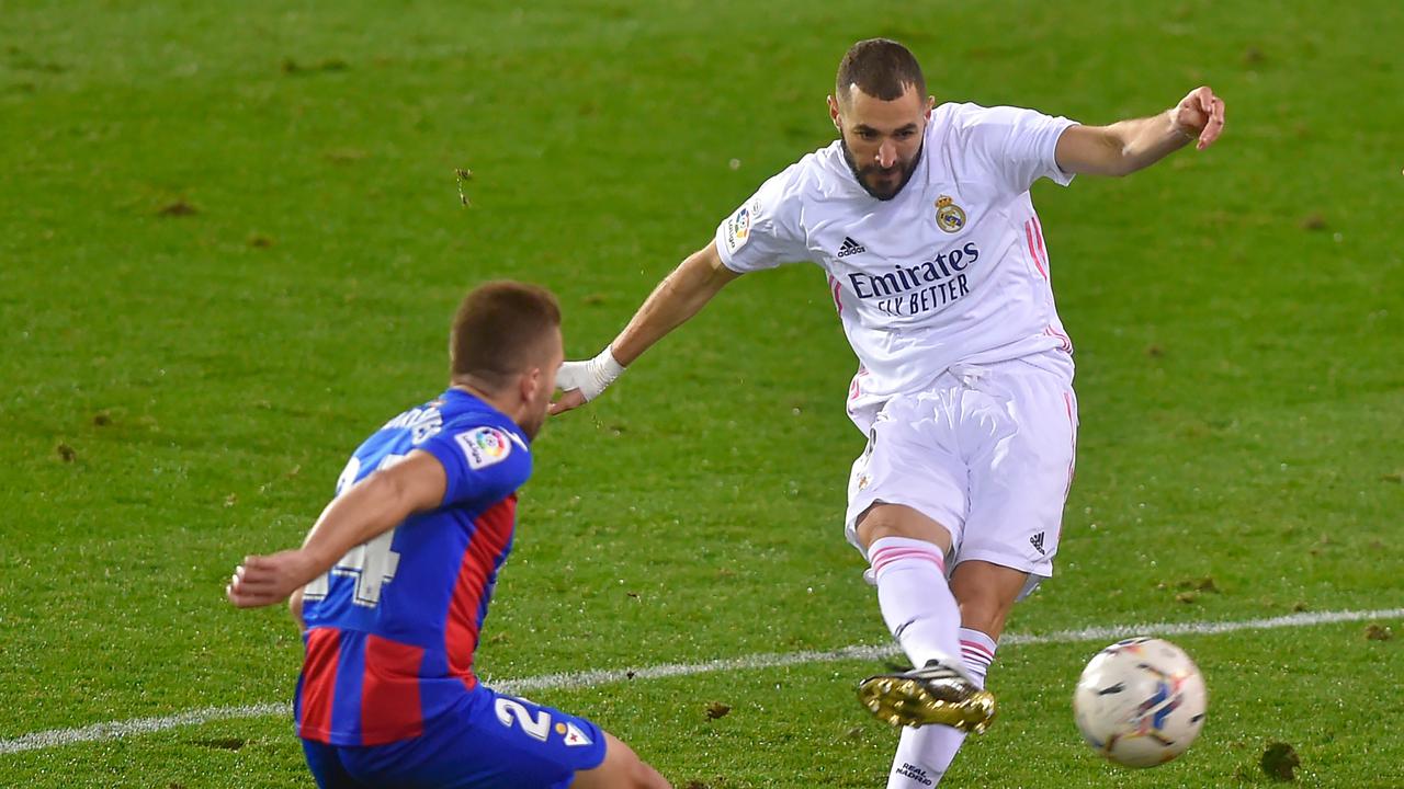 Benzema tampil gemilang bawa Real Madrid menang di Eibar