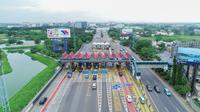 Lalu lintas kendaraan yang meninggalkan Jabodetabek H-1 Maulid Nabi 2025&nbsp;melalui jalan tol yang dikelola oleh Jasa Marga. (Dok JSMR)