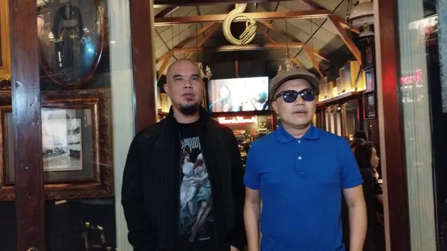 Ahmad Dhani Hadirkan Sensasi Karaoke High Fidelity Bareng Sandhy Sondoro, Beri Sinyal Garap Proyek Lebih Besar