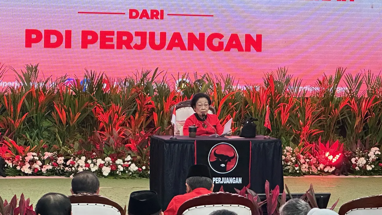Ketua Umum Partai Demokrasi Indonesia Perjuangan (PDIP) Megawati Soekarnoputri di kantor DPP PDIP, Senin (26/8/2024).
