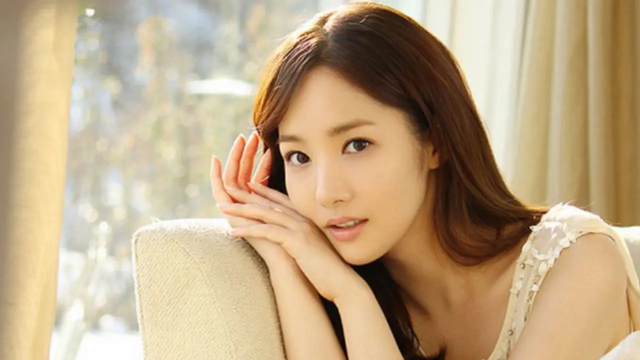 Park Min Young